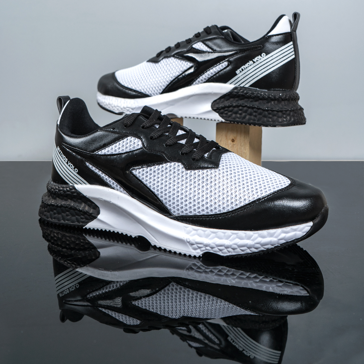 کفش ورزشی مردانه سفید مشکی مدلTavya