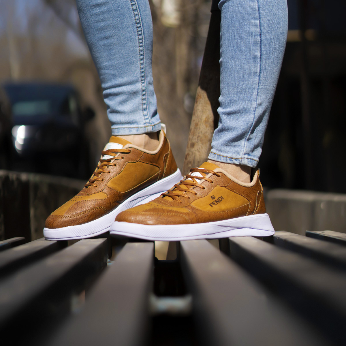 کفش فندی عسلی مردانه مدل Vidash