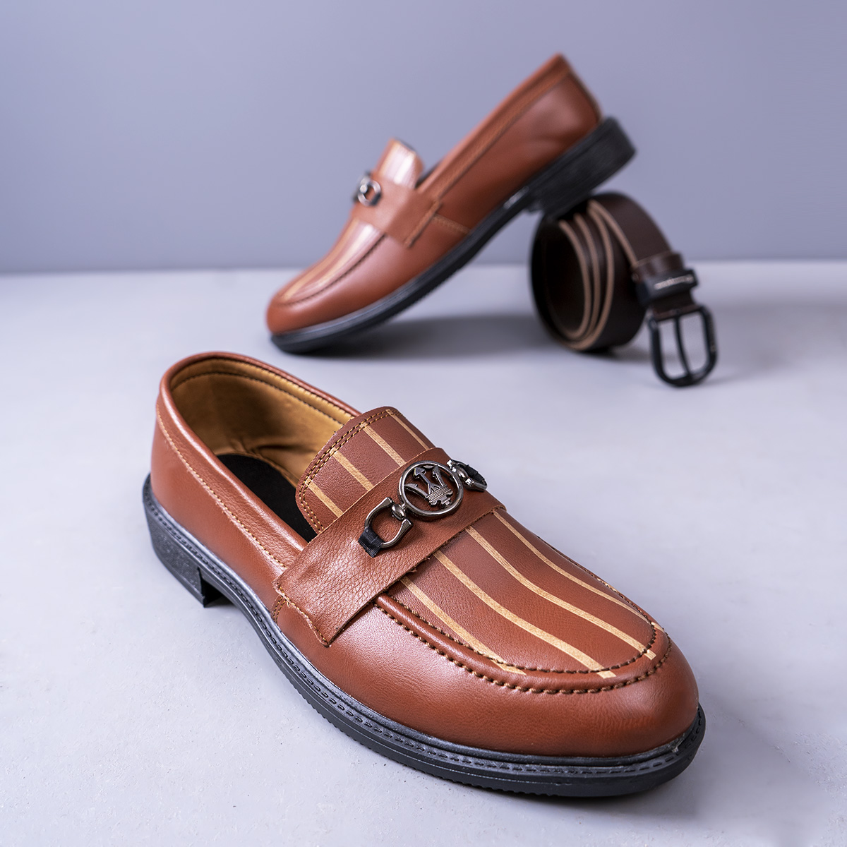 کالج عسلی مازراتی خط دار مدل Emava