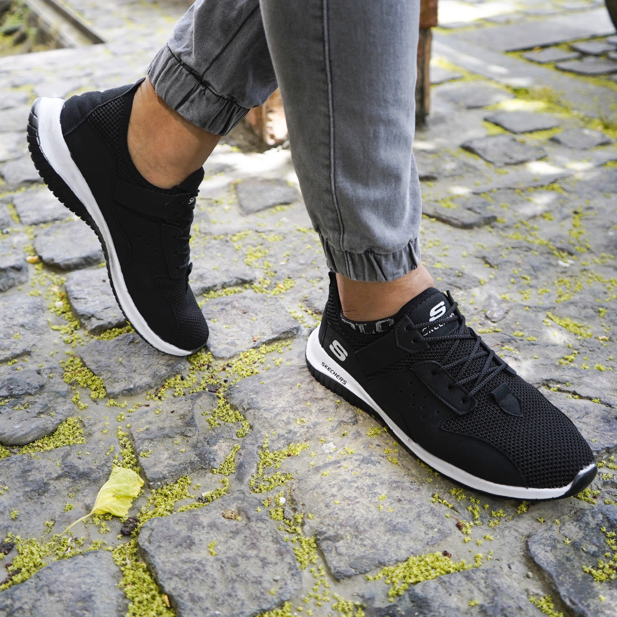 کفش مردانه SKECHERS مدل MIRAKEL رنگ مشکی