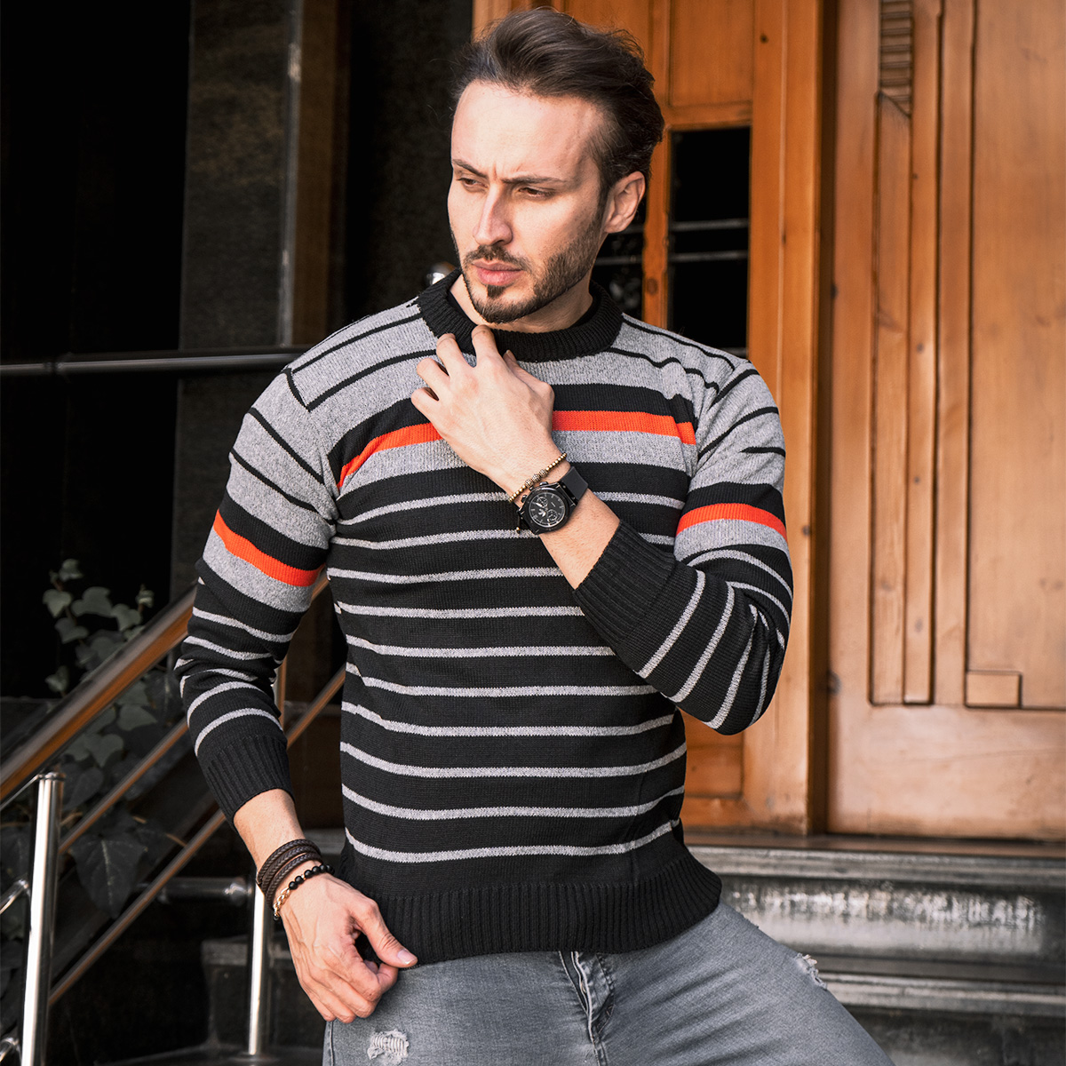 پلیور بافت راه راه طوسی مشکی مدل Hami