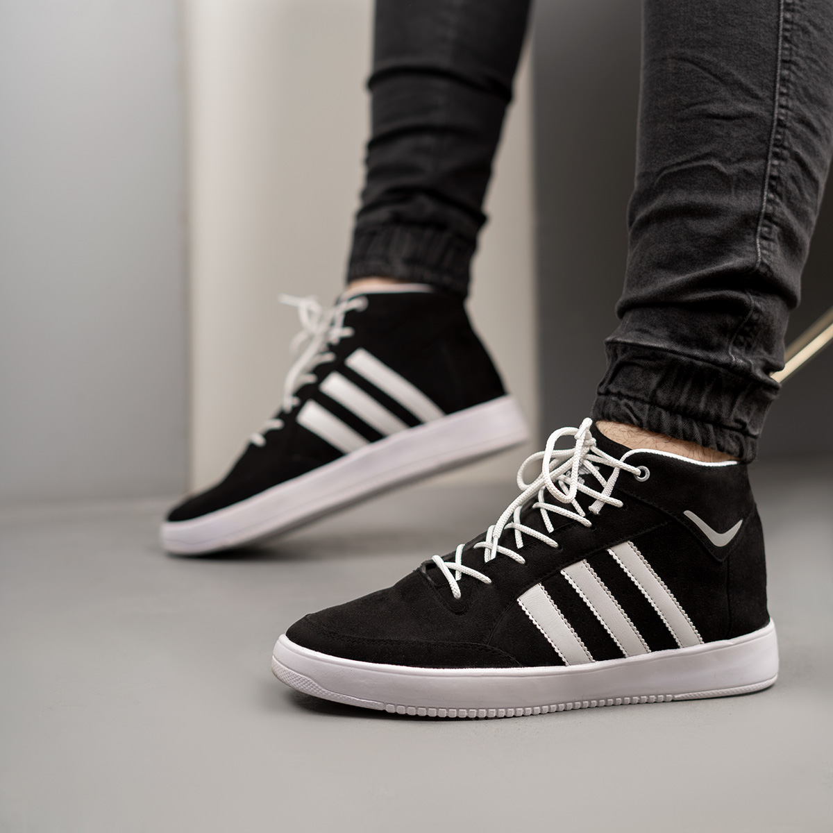 نیم بوت Adidas مردانه مشکی مدلsanil