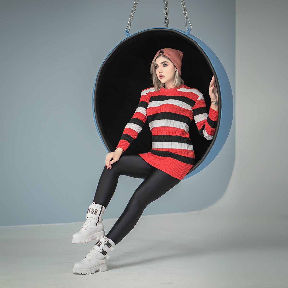 تونیک بافت زنانه راه راه سرخابی مشکی مدل kareno