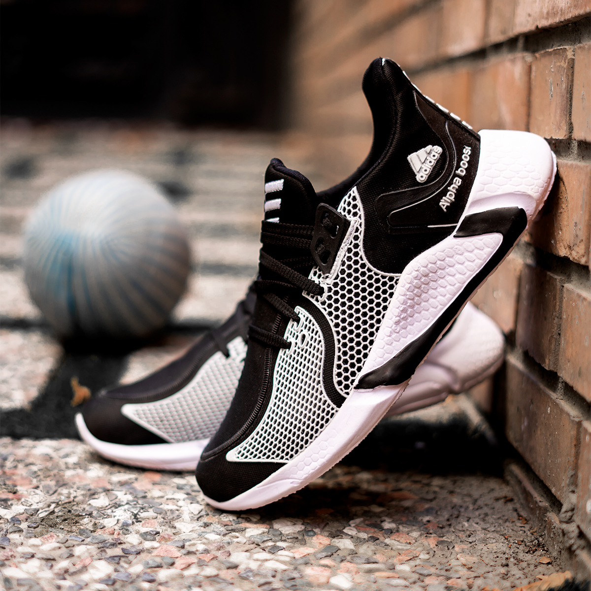 کفش ورزشی مردانه مشکی سفید مدل Arang