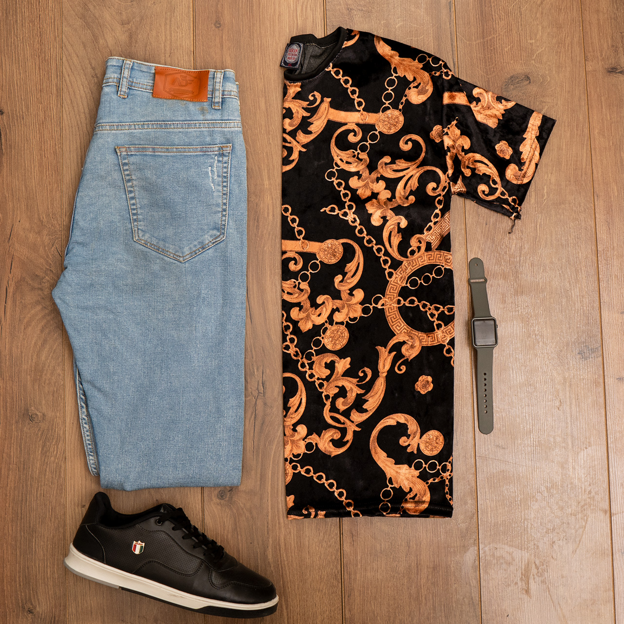 تیشرت مخمل مردانه طرح زنجیر مدلTomas