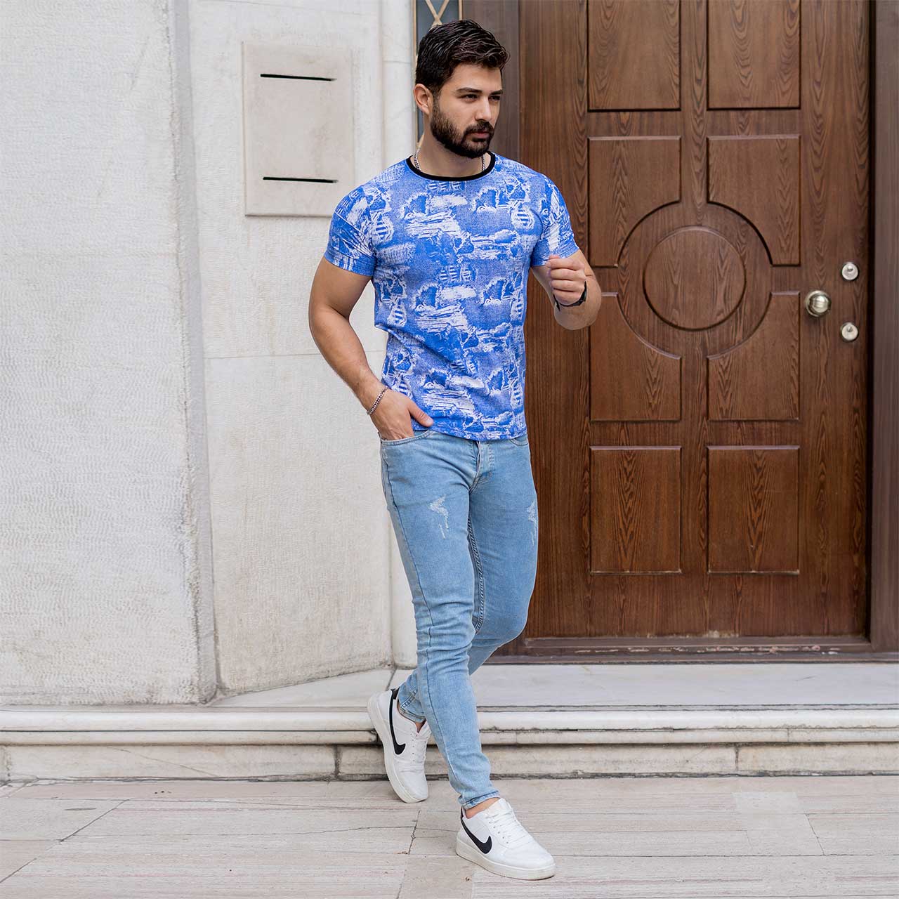 تیشرت طرحدار آبی مردانه مدل TOTIX