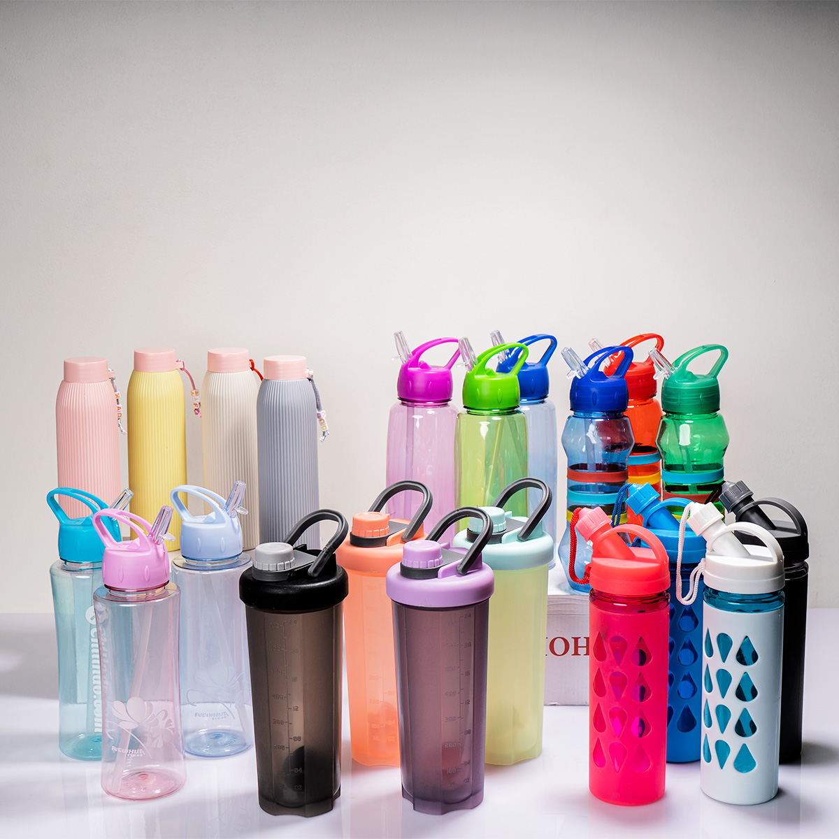 دوتاقمقمه آب آبی کاربنی مدل ساده