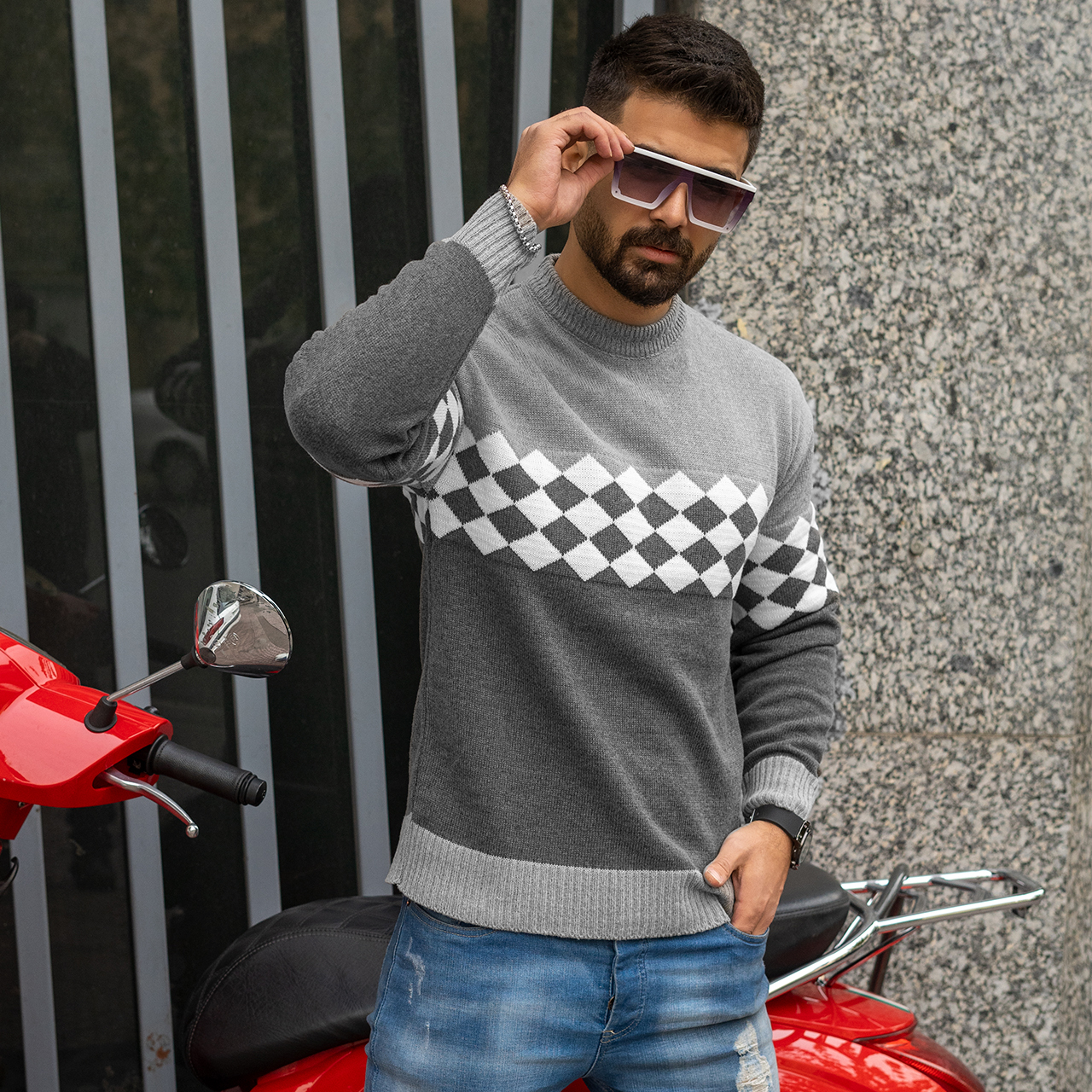 پلیور شطرنجی طوسی مردانه مدل U66