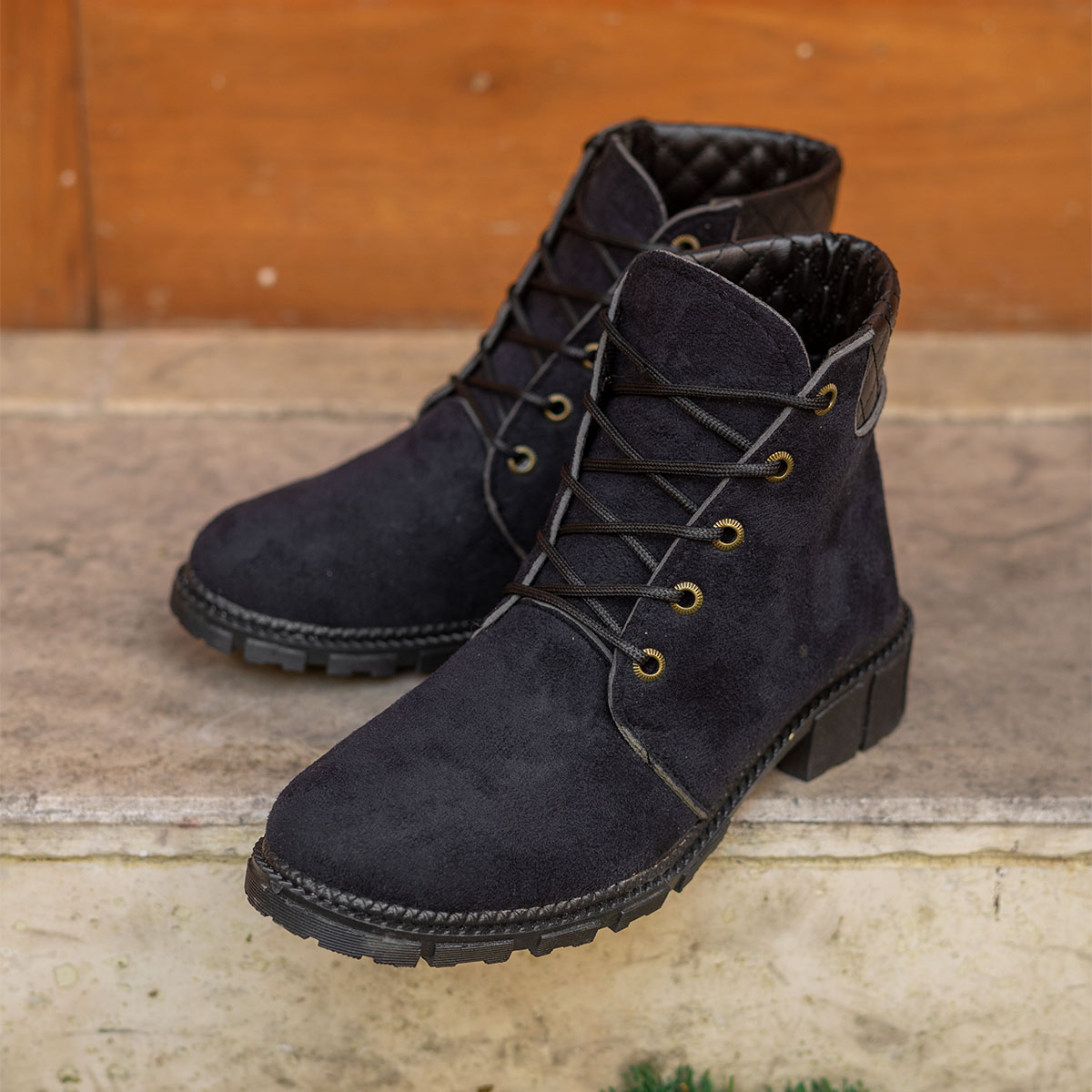 نیم بوت دخترانه مشکی مدل Atena