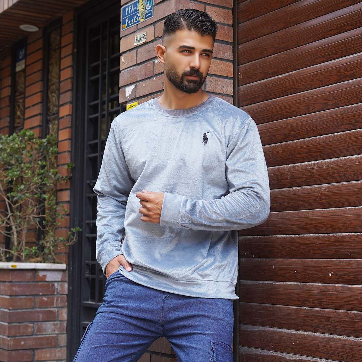 بلوز مردانه مخمل طوسی مدل Raden