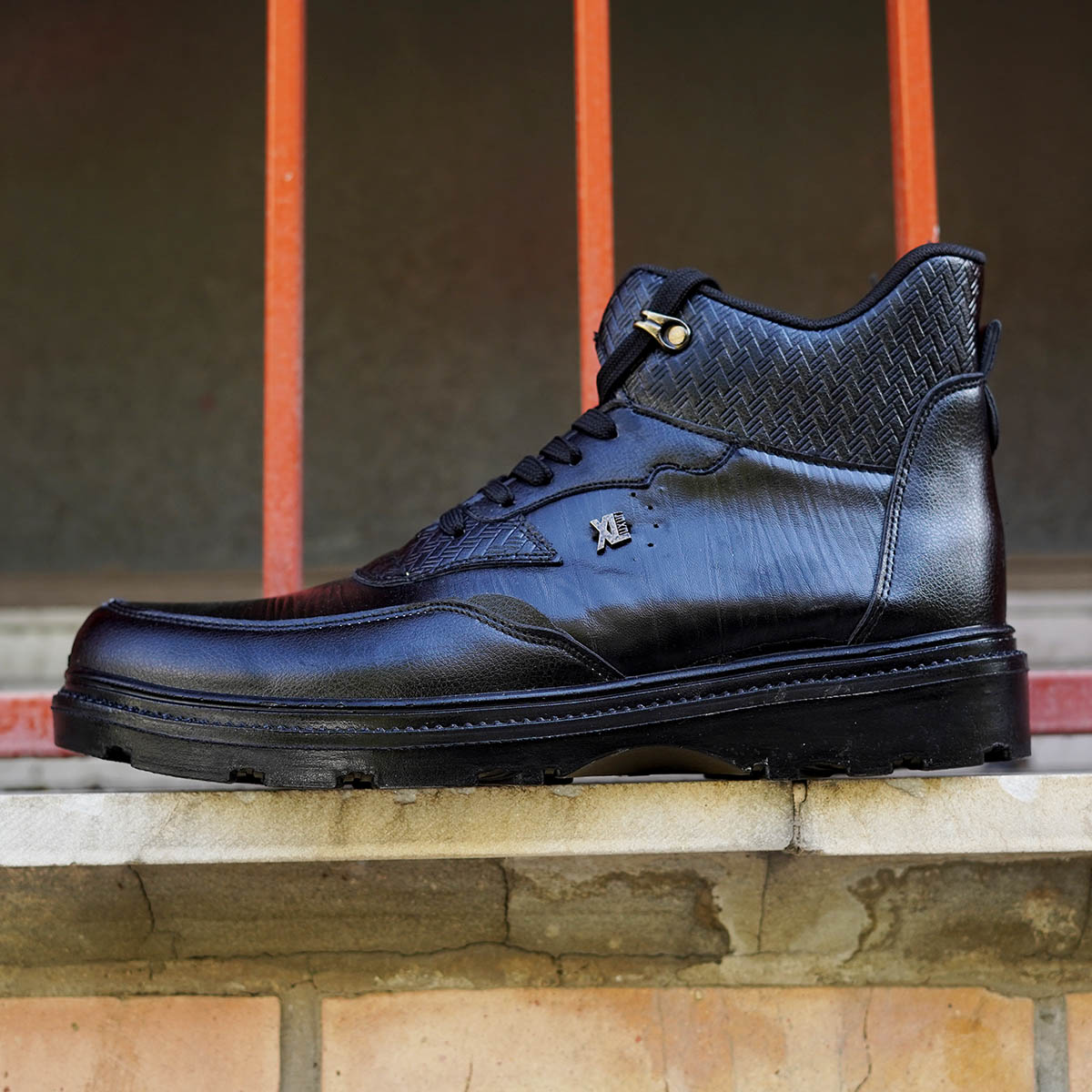 نیم بوت مشکی مردانه مدل Parsa