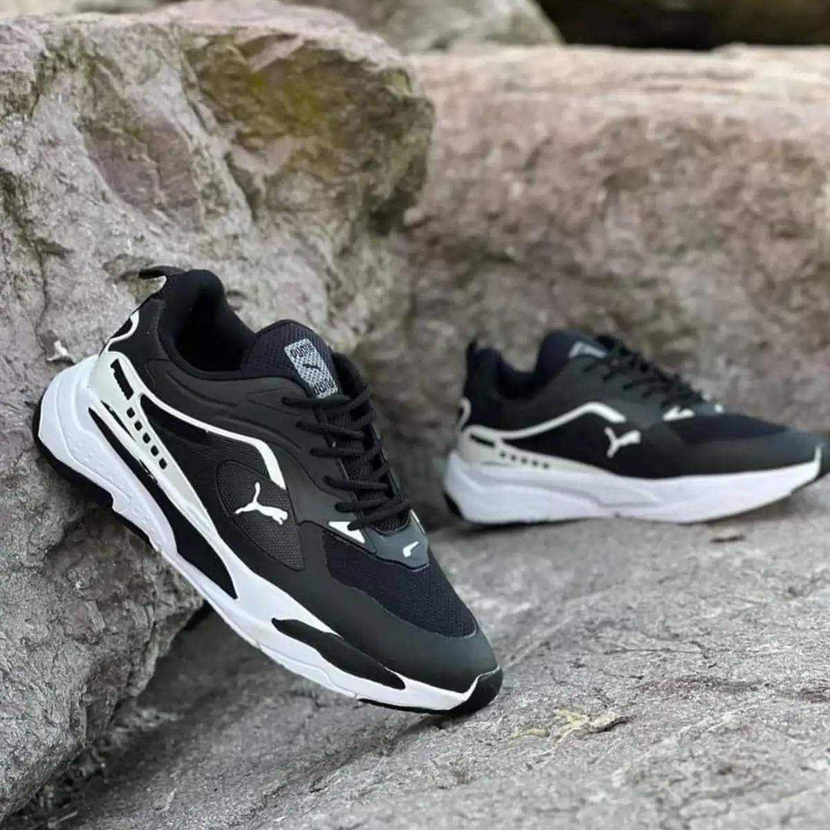 کفش ورزشی مردانه مشکی سفید مدل Pumash