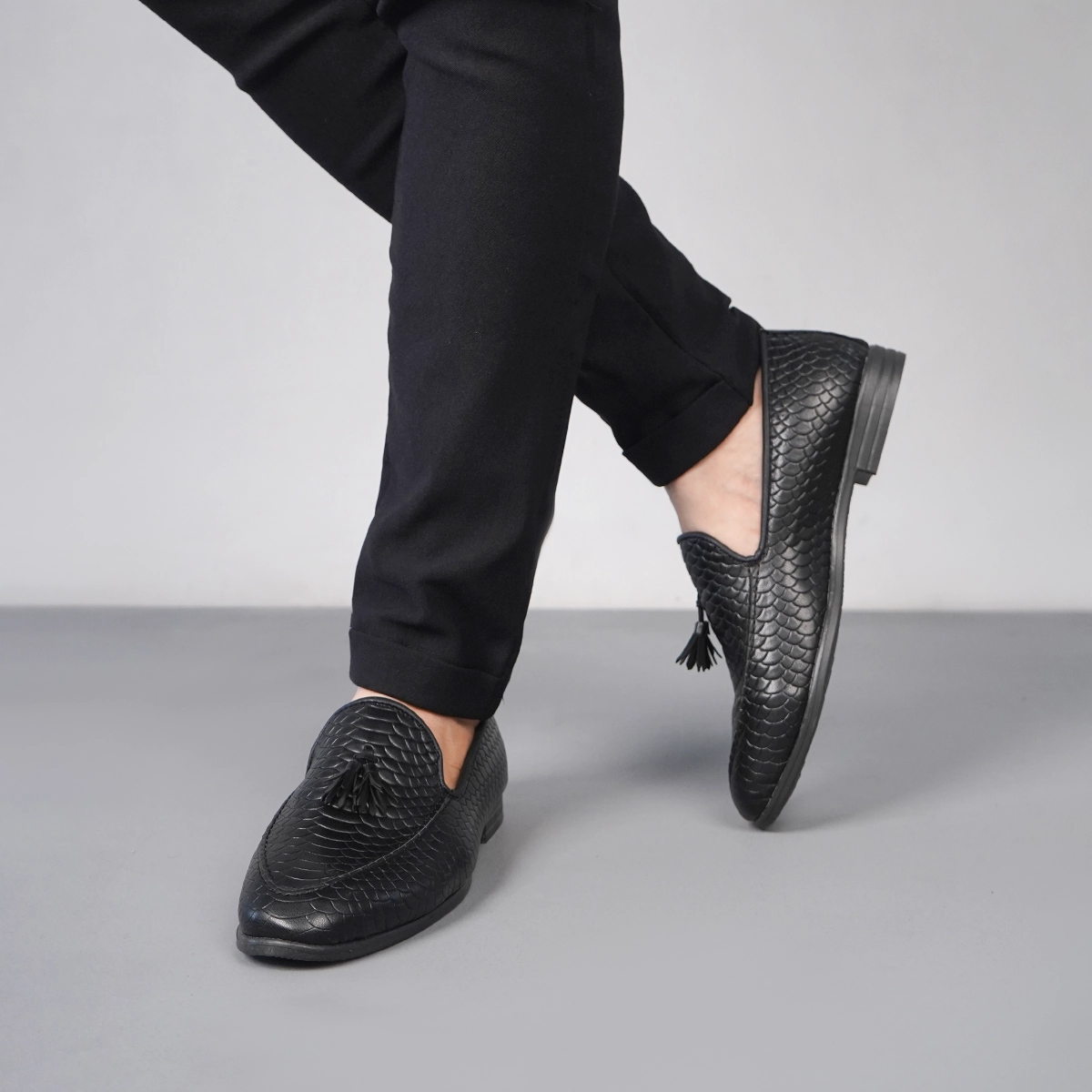 کفش کالج طرحدار مردانه مدل higo