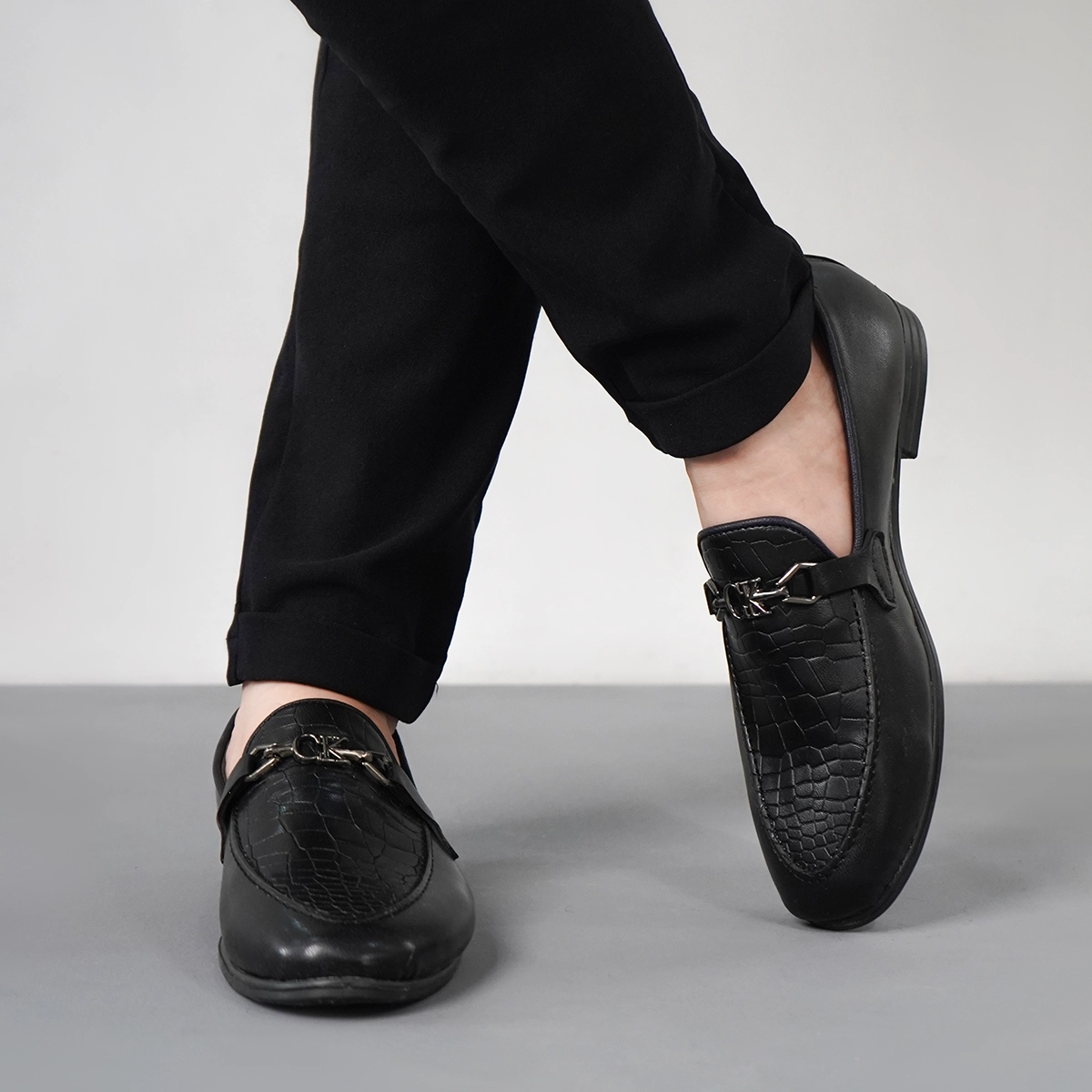 کفش کالج طرحدار مردانه مدل ck