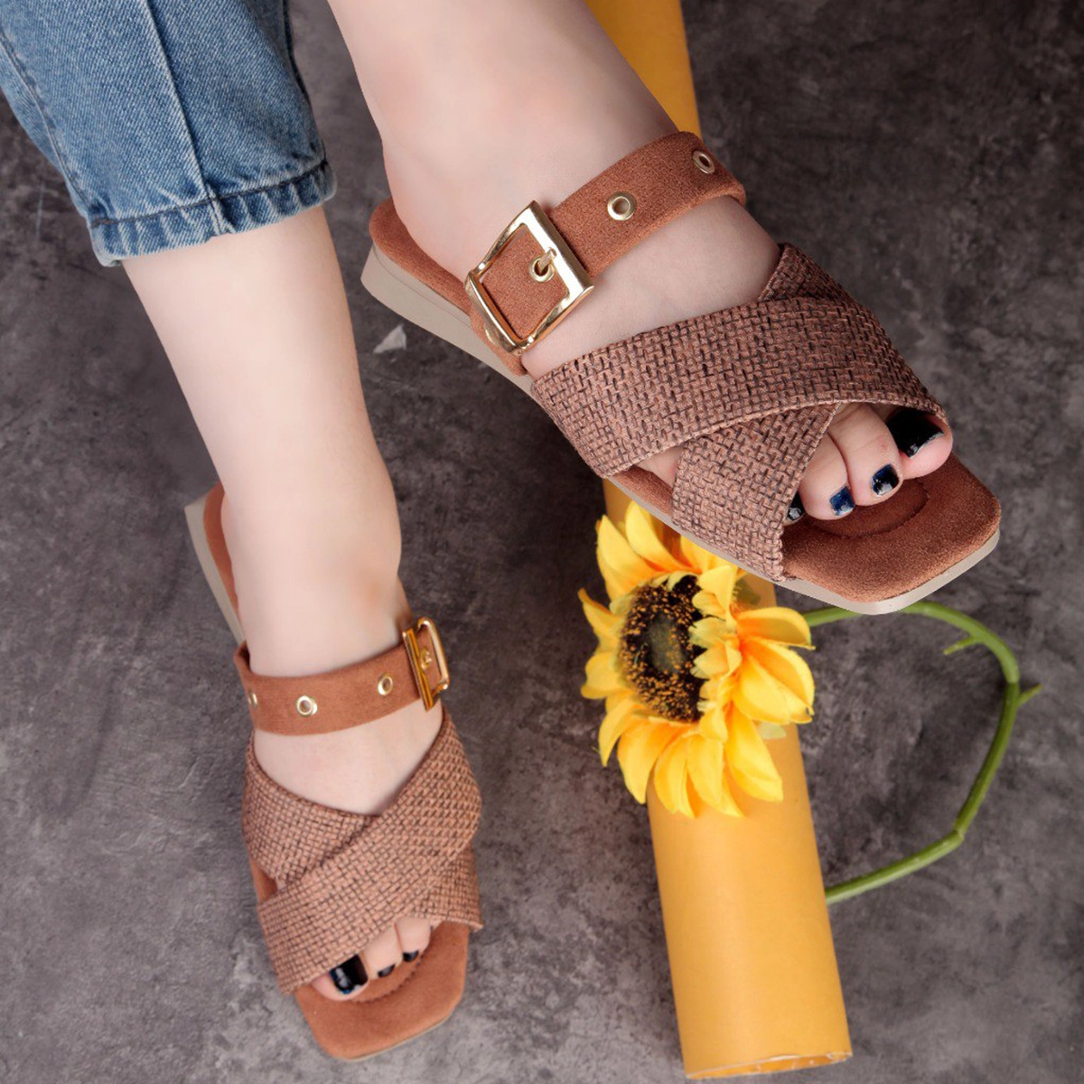 صندل کنفی ضربدری قهوه ای زنانه مدل Dorna