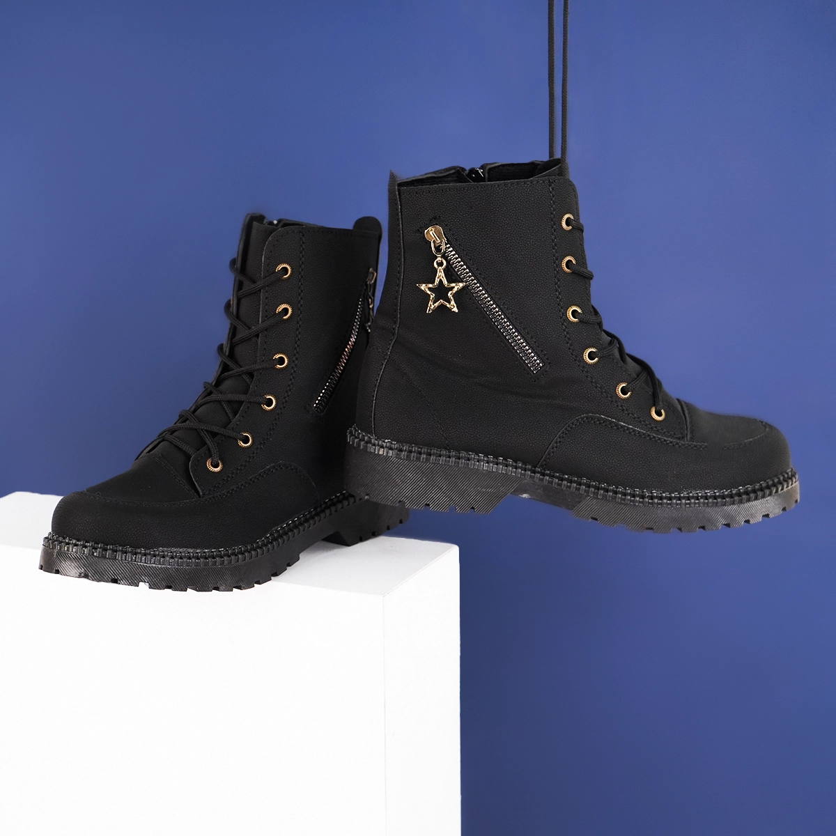 نیم بوت دخترانه مشکی مدل shiva