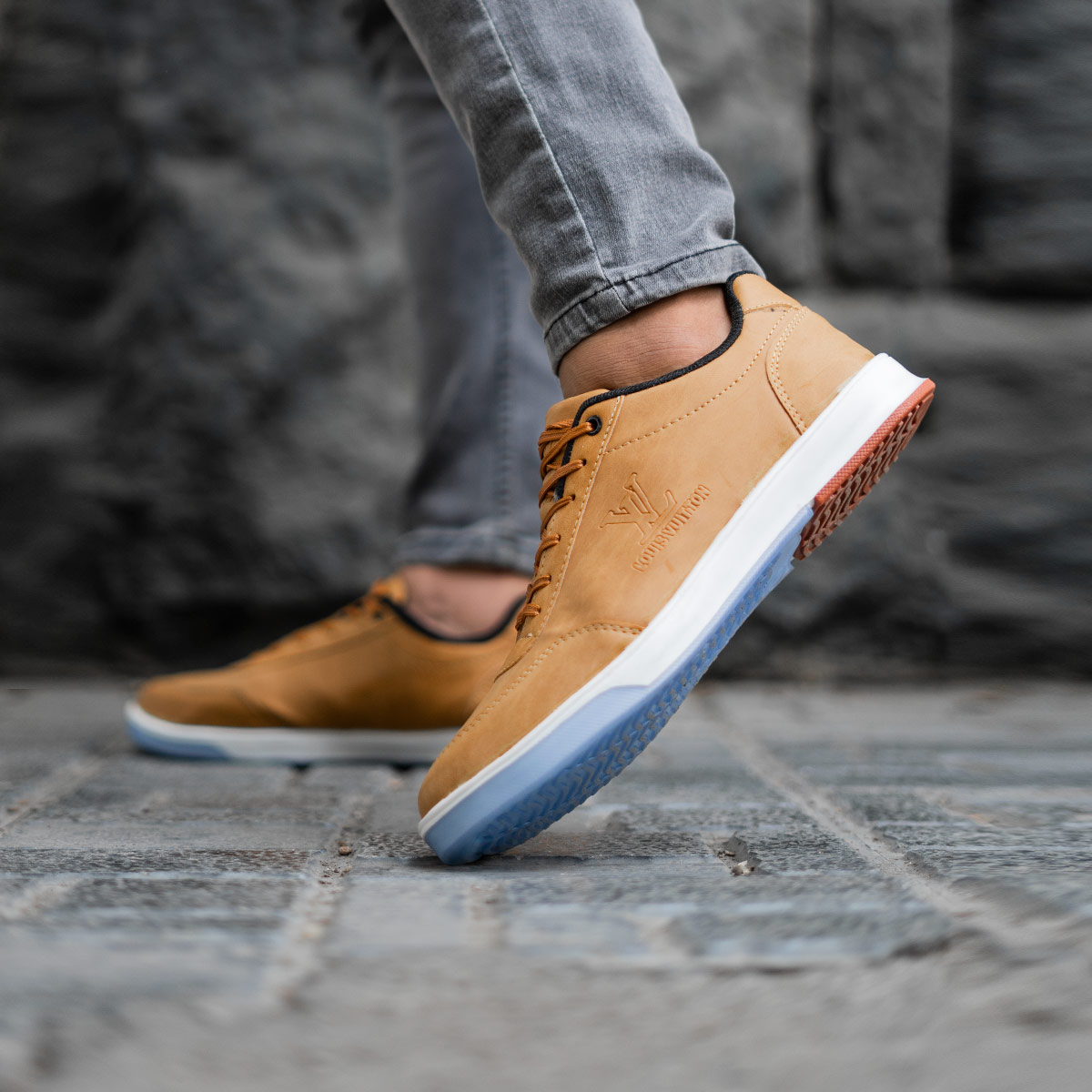 کفش مردانه LV خردلی مدل Norman