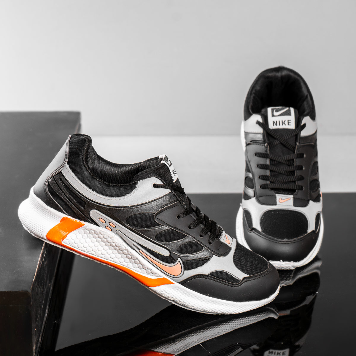 کفش ورزشی Nikeمردانه مدل Liyan