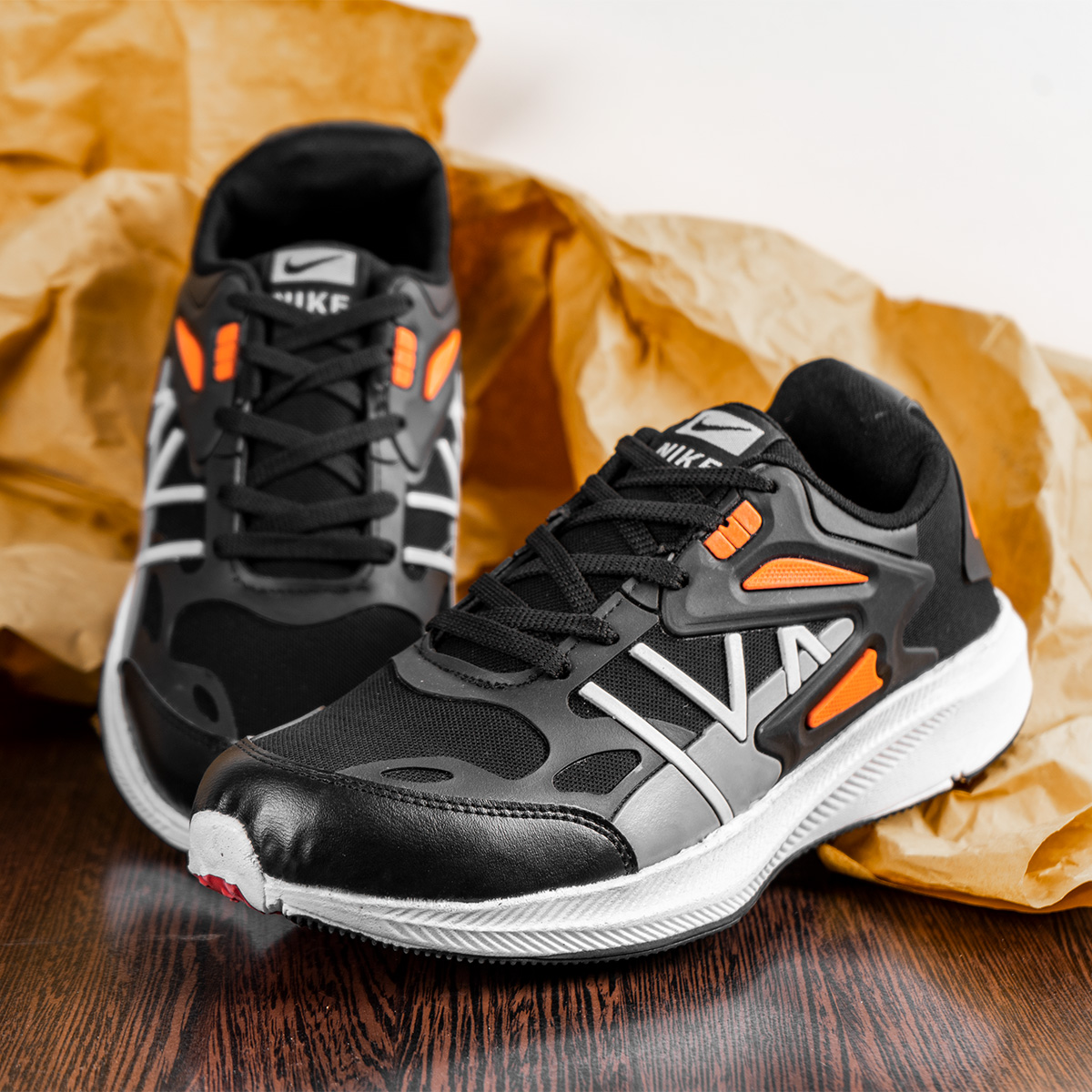 کفش ورزشی Nike مردانه مشکی نارنجی مدل Cobi